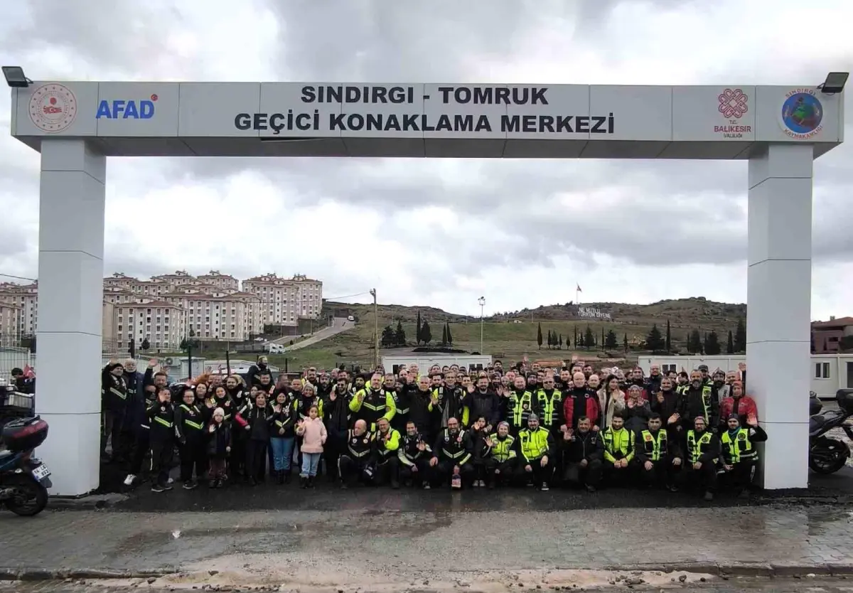 Balıkesir\'den Sındırgı\'ya dayanışma konvoyu