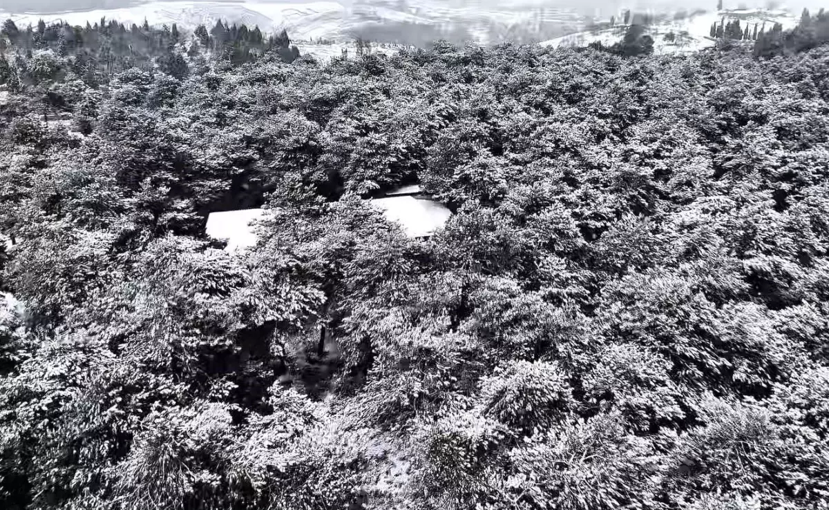 İstanbul\'da Kartpostallık Kar Manzarası