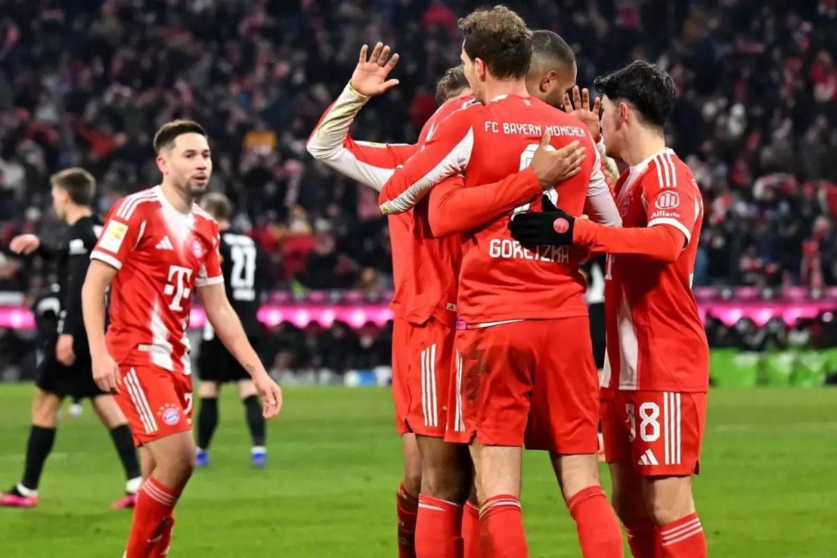 Bayern Münih, Wolfsburg\'u 8-1 yendi
