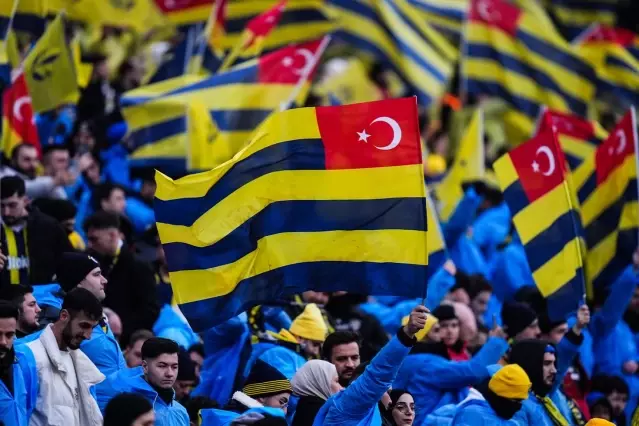 Beyoğlu Yeni Çarşı-Fenerbahçe Maçının Stadı Değişti: Yeni Mekan Açıklandı