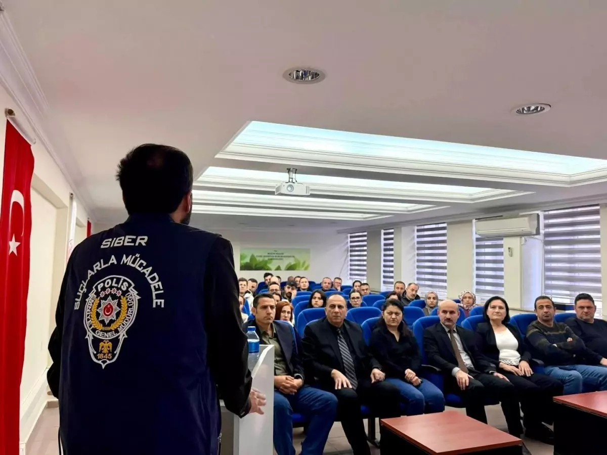 Bilecik\'te Siber Suçlara Farkındalık Çalışması