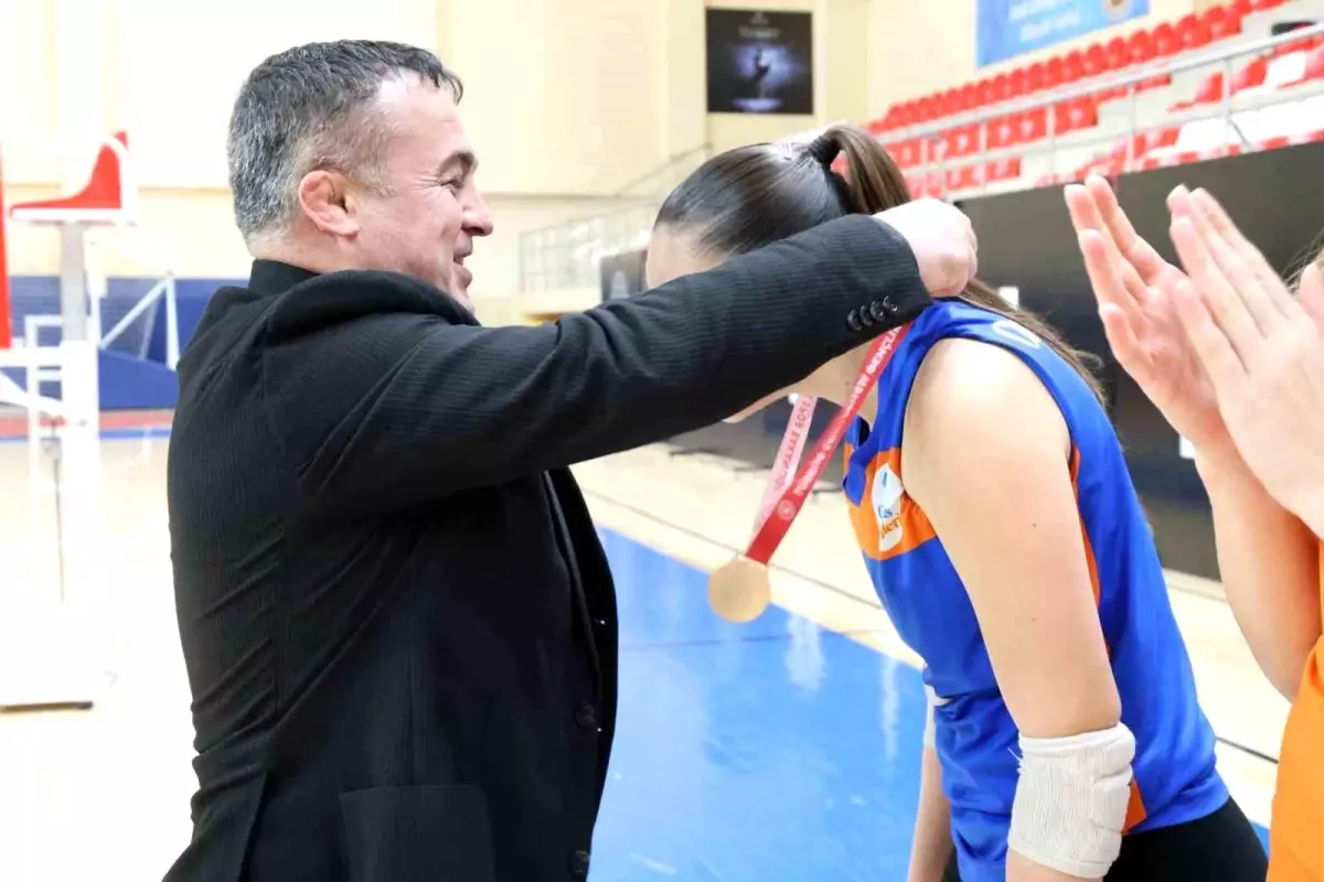 Bilecik\'te Voleybol Müsabakaları Tamamlandı