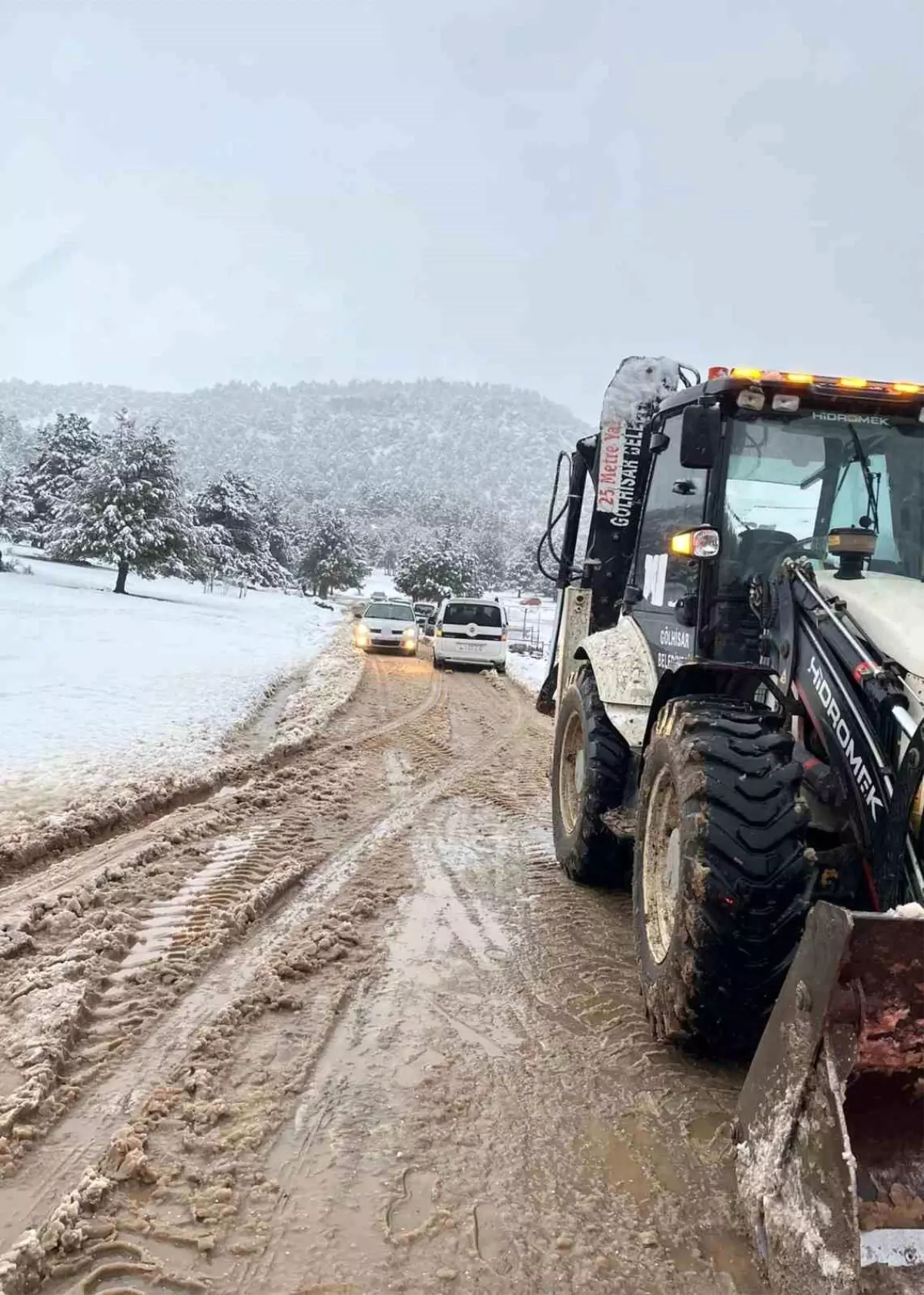 Burdur\'da Kar Mağdurları Kurtarıldı