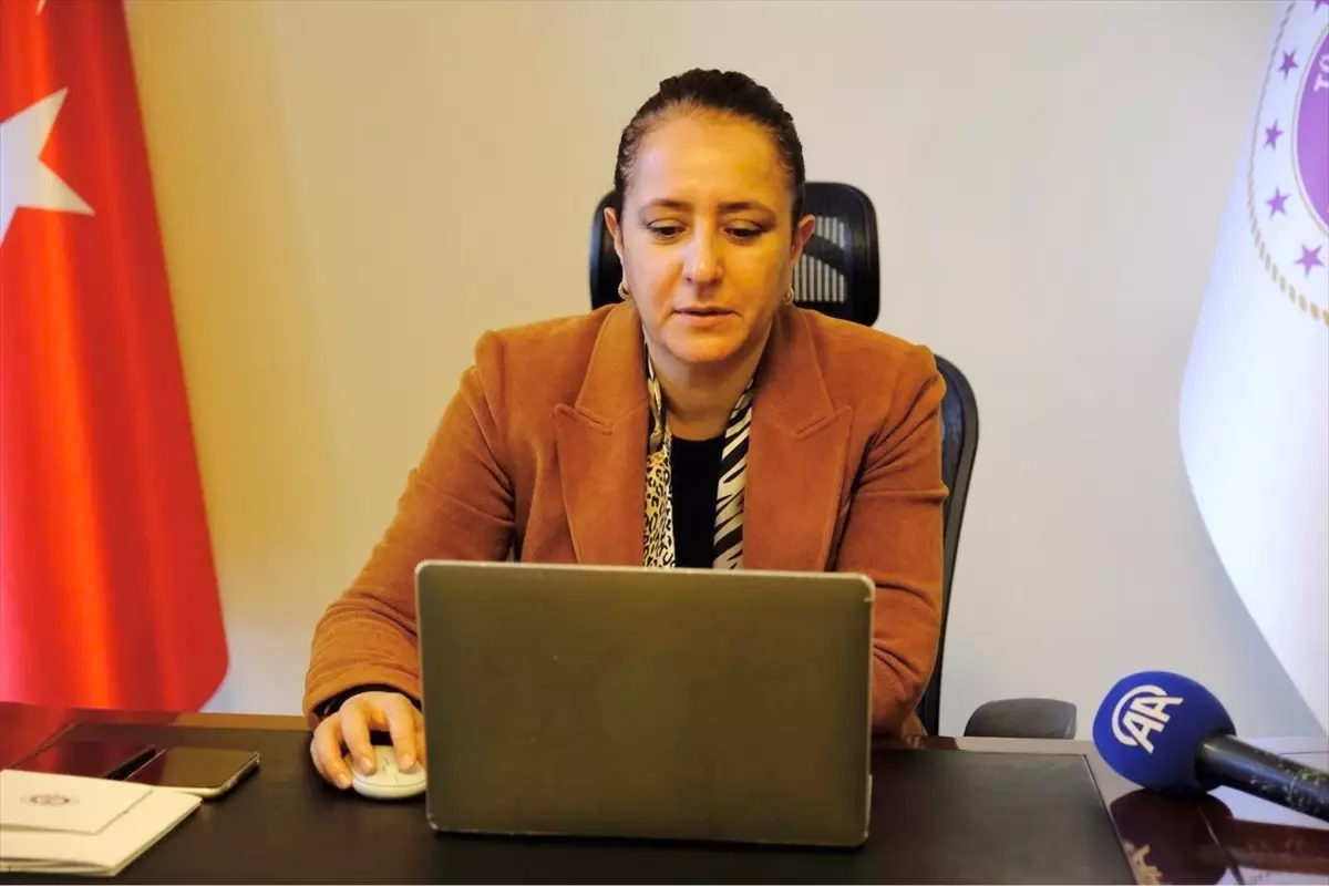 Burdur Valisi Yılın Kareleri Oylamasına Katıldı