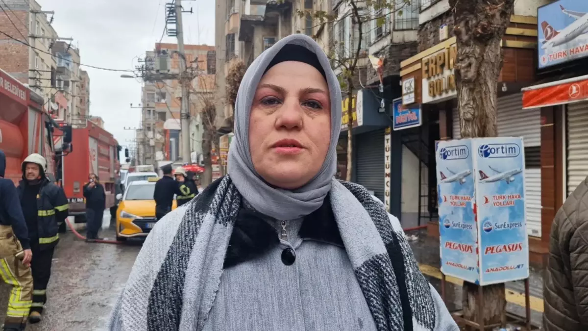 Diyarbakır\'da Güvercin Oteli\'nde Yangın