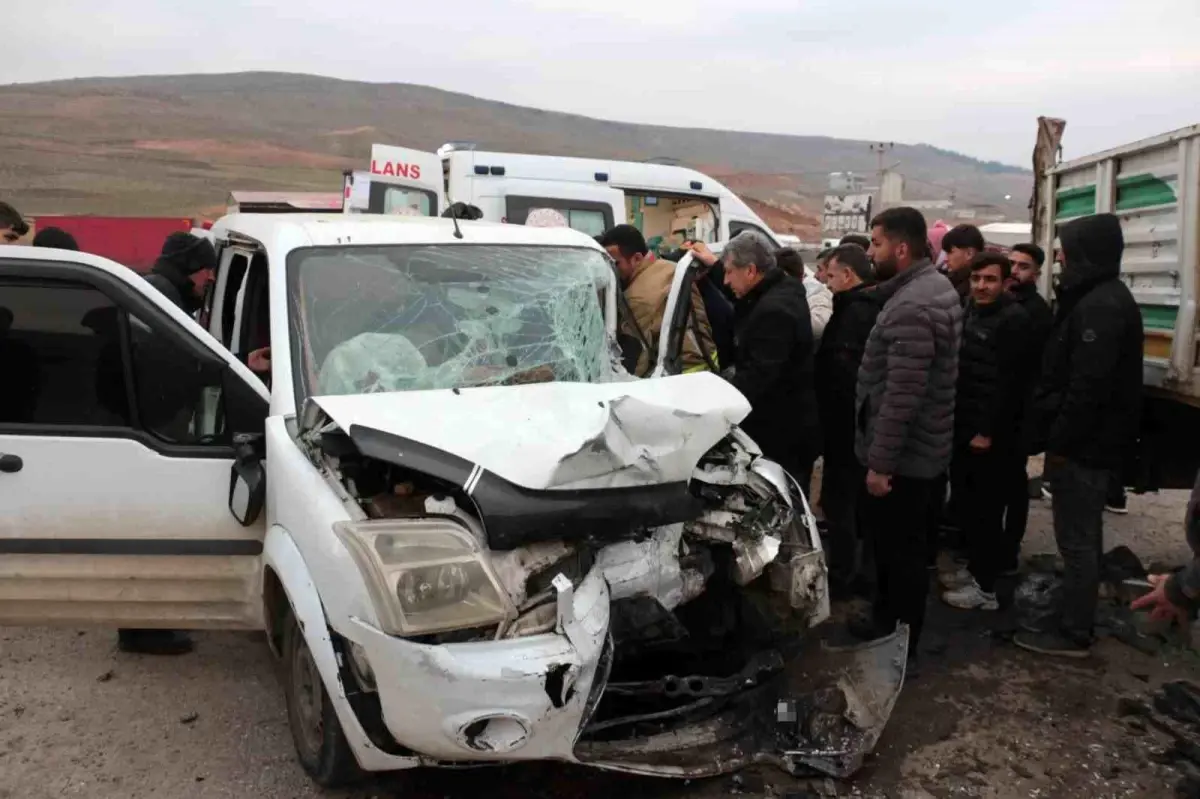 Cizre\'de Trafik Kazası: 1 Yaralı