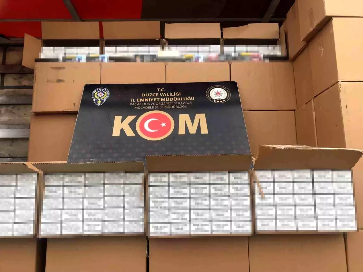 Düzce\'de Kaçakçılık Operasyonu: 1 Milyon Makaron Ele Geçirildi