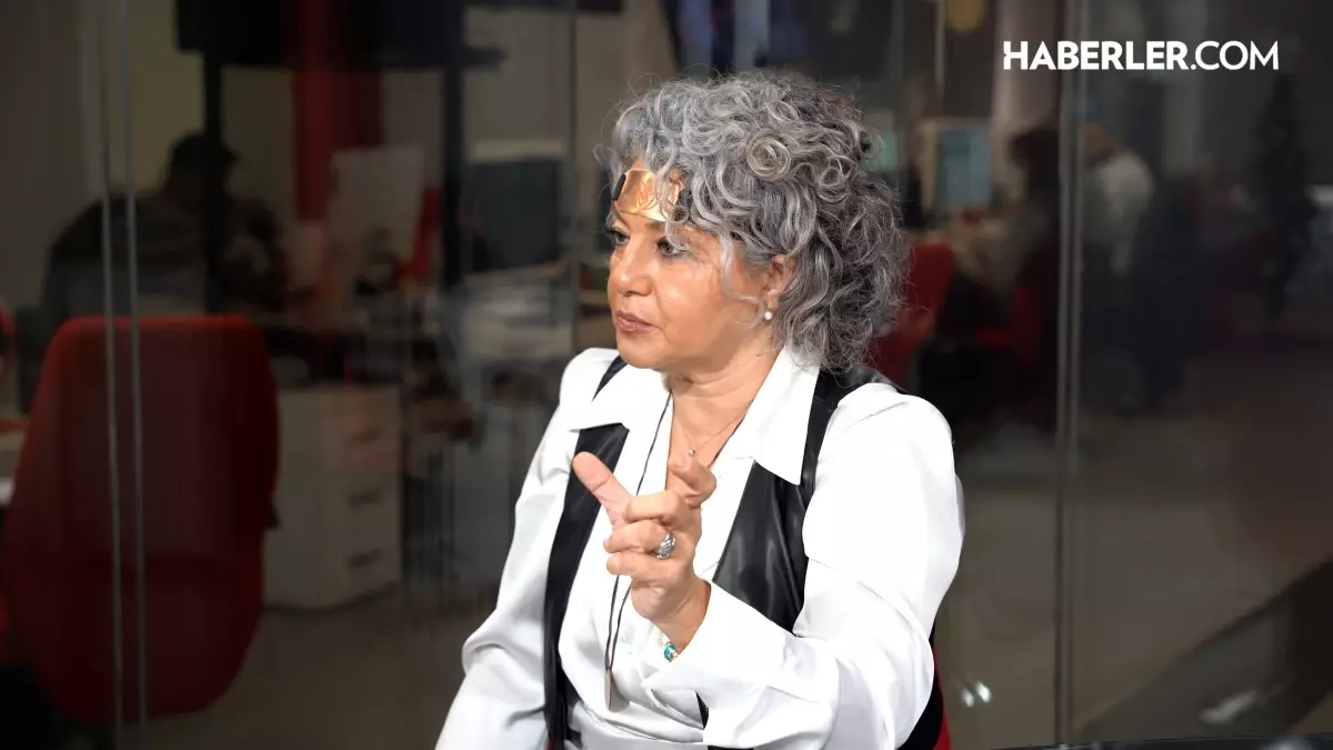 Elektrik Elektronik Mühendisi Yasemin Akpınar: İlişkilerinizde problem yaşıyorsanız yüzde 80\'i babayla ilgilidir