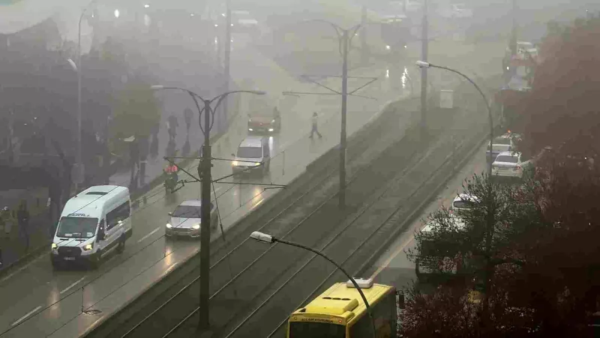 Gaziantep\'te Yoğun Sis ve Yağış