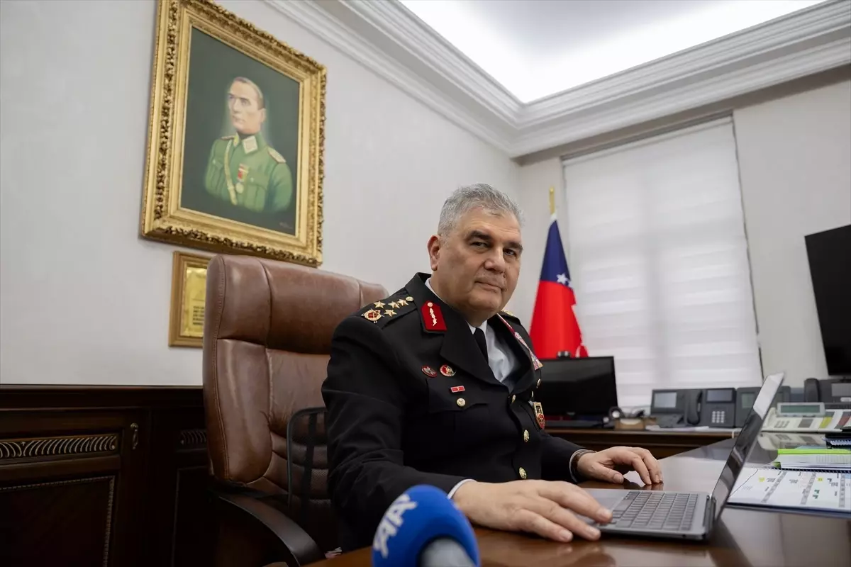 Jandarma Komutanı Yılın Kareleri Oylamasına Katıldı