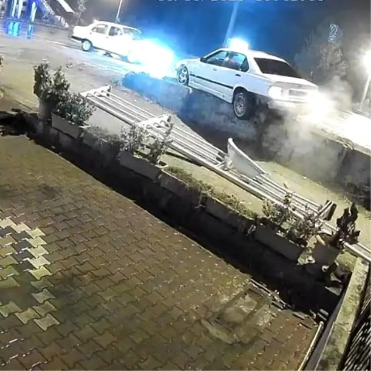 Karabük\'te Kayan Otomobilin Kaza Anı Kamerada