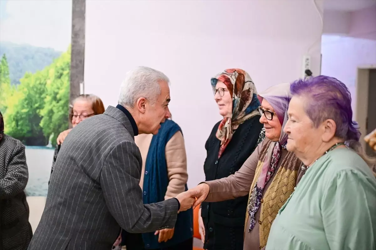 Vali Turan Huzurevi Sakinleriyle Buluştu