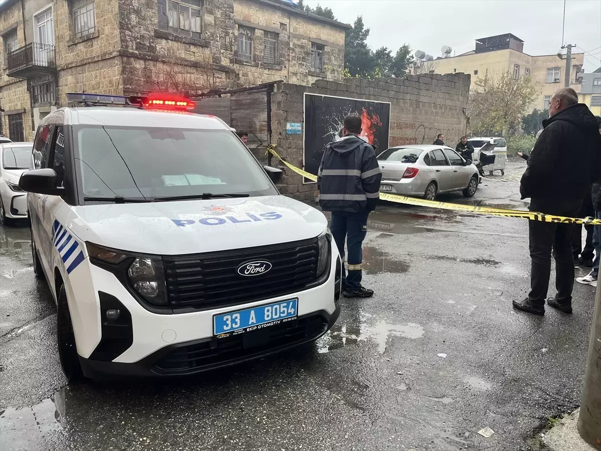 Tarsus\'ta Oto Tamircisine Silahlı Saldırı