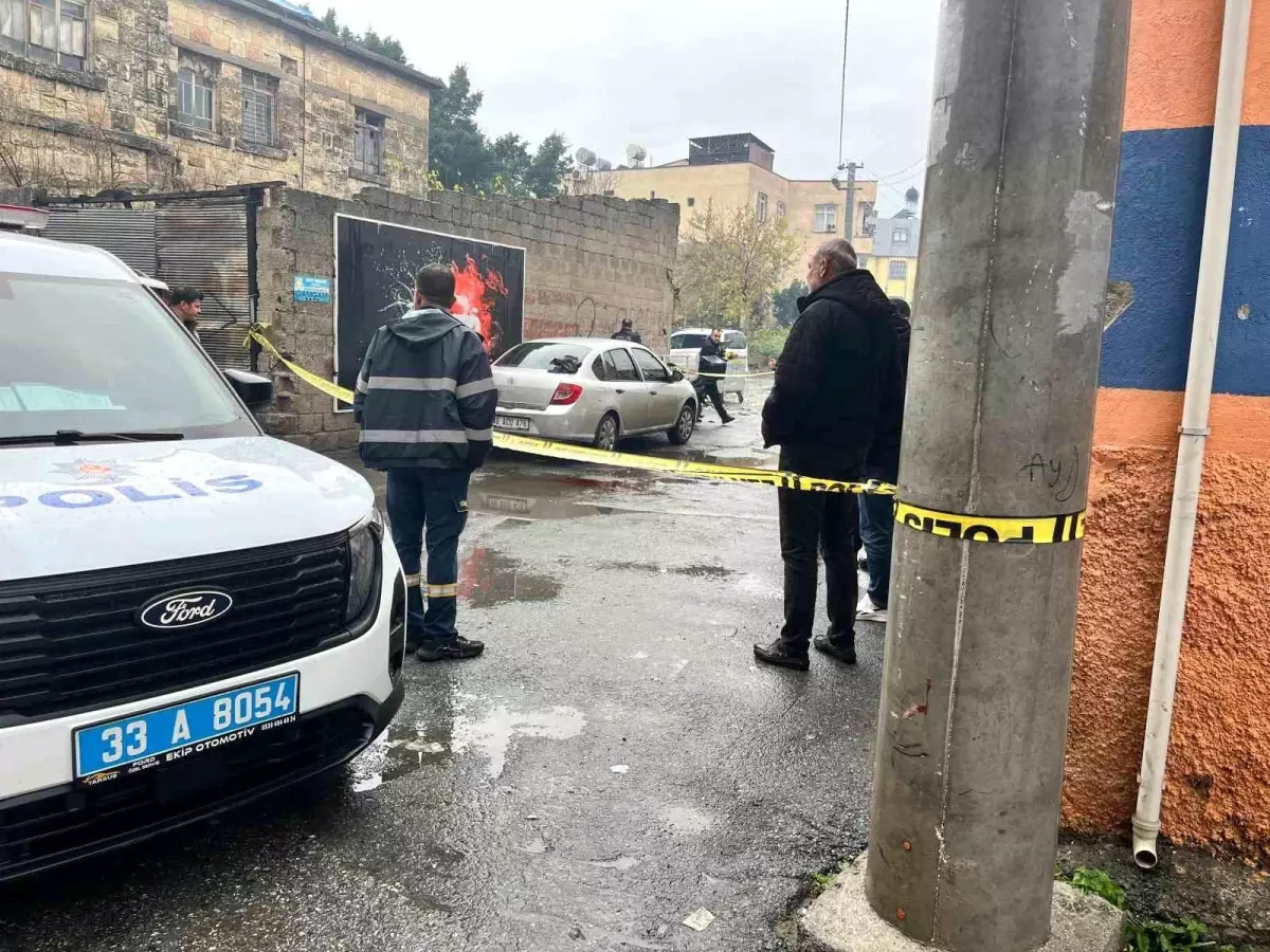 Tarsus\'ta Oto Tamircisine Silahlı Saldırı