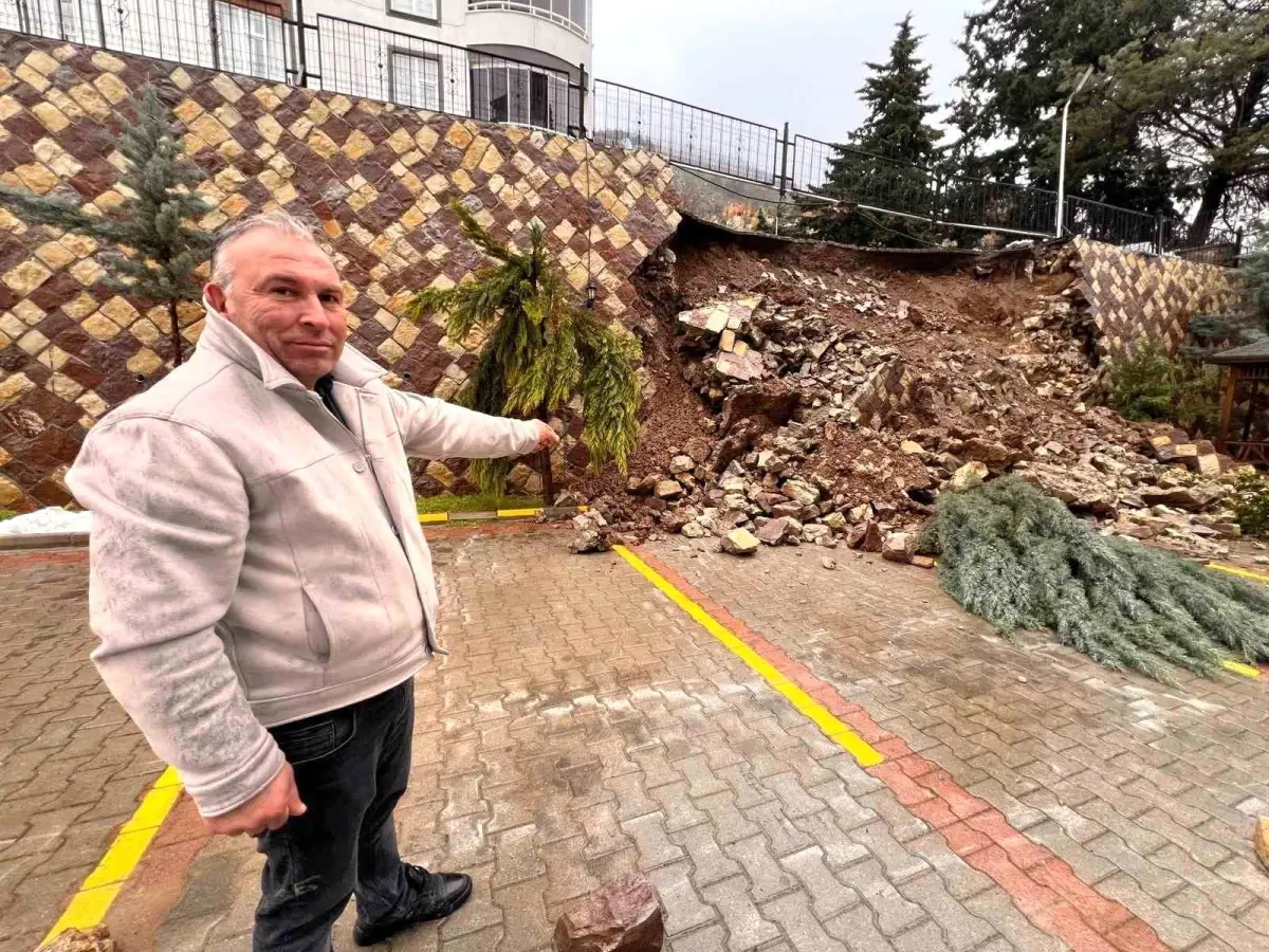 Kahramanmaraş\'ta İstinat Duvarı Çöktü