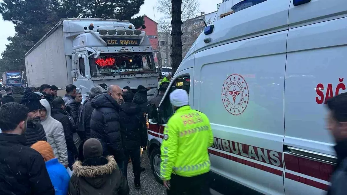 Bitlis\'te Trafik Kazası: 1 Ölü