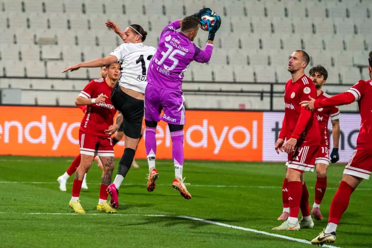 Manisa FK, Ümraniyespor\'u 1-0 Yendi