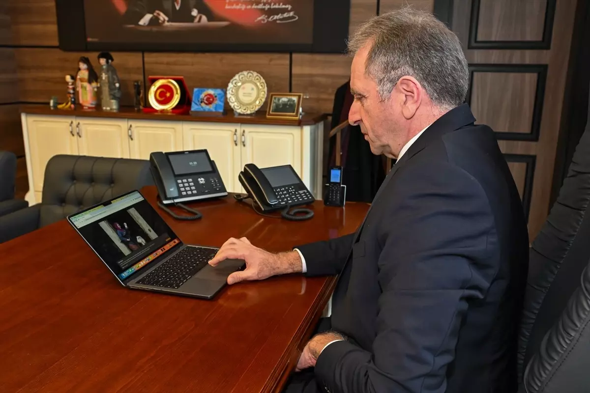 Uşak Emniyet Müdürü \'Yılın Kareleri\' Oylamasında