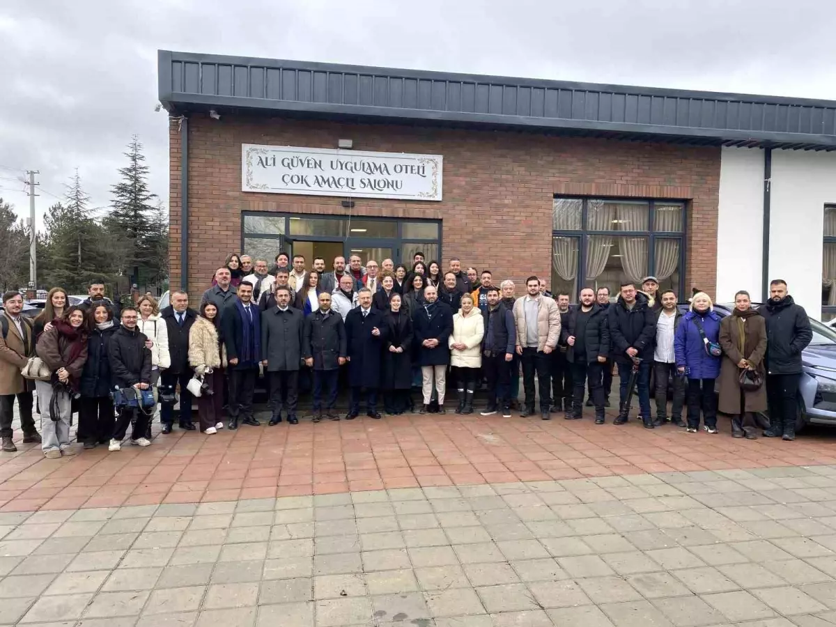 Vali Aksoy Eskişehir\'den Ayrıldı