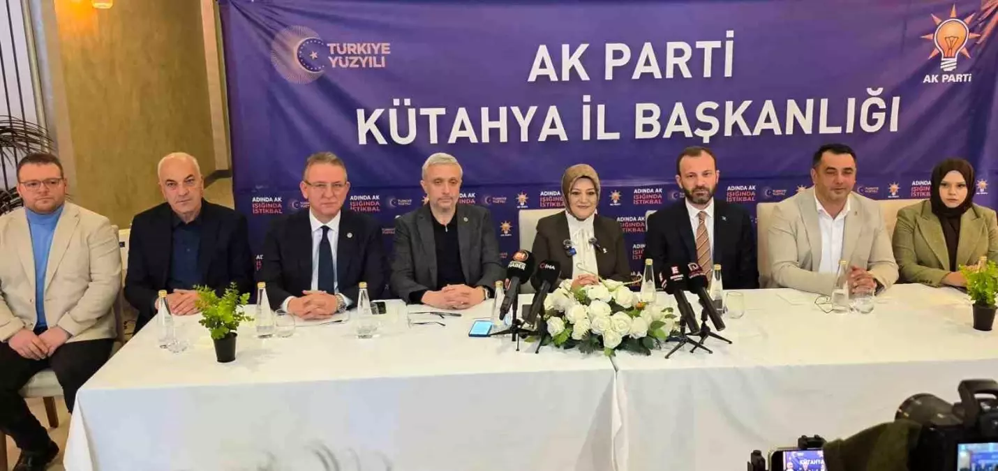 AK Parti Kütahya Teşkilatı\'nın 1 yıllık çalışmaları değerlendirildi