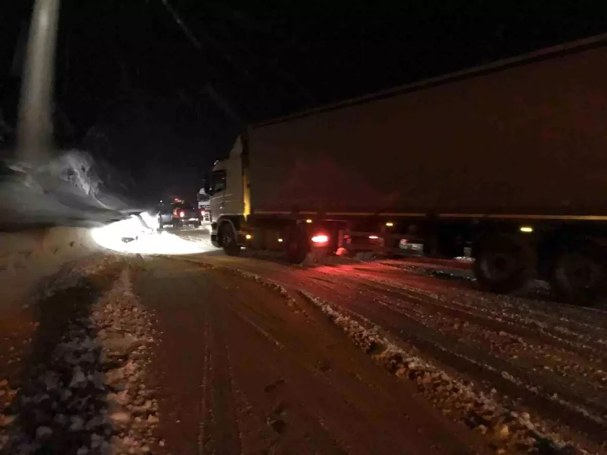 Antalya-Konya Yolunda Kar Yağışı