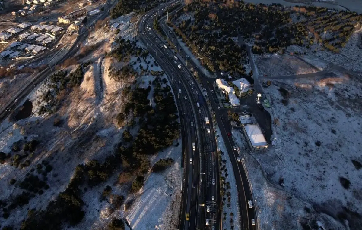 İstanbul\'da Kar Manzarası