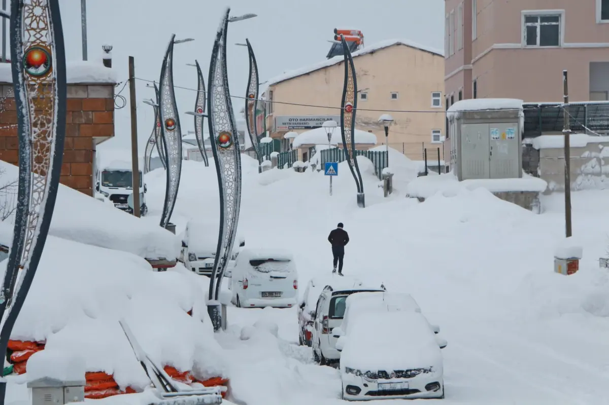 Bingöl\'de 219 Köy Yolu Kapandı