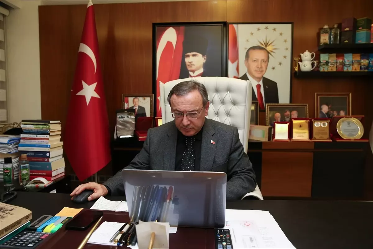 ÇAYKUR Genel Müdürü Yılın Kareleri Oylamasına Katıldı