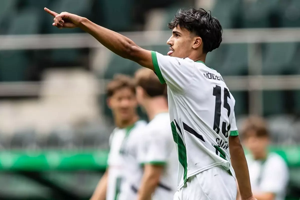 Fenerbahçe anlaşmayı sağladı! Galatasaray\'ın elinden kaptılar