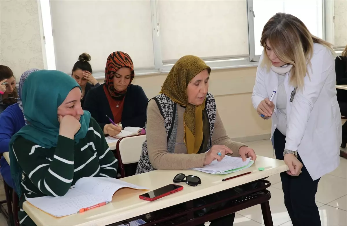 Zeliha Anne\'nin Dil Azmi