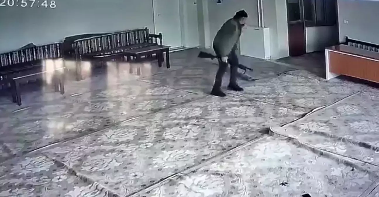 Diyarbakır\'da Silahlı Saldırı: 1 Ölü, 1 Yaralı