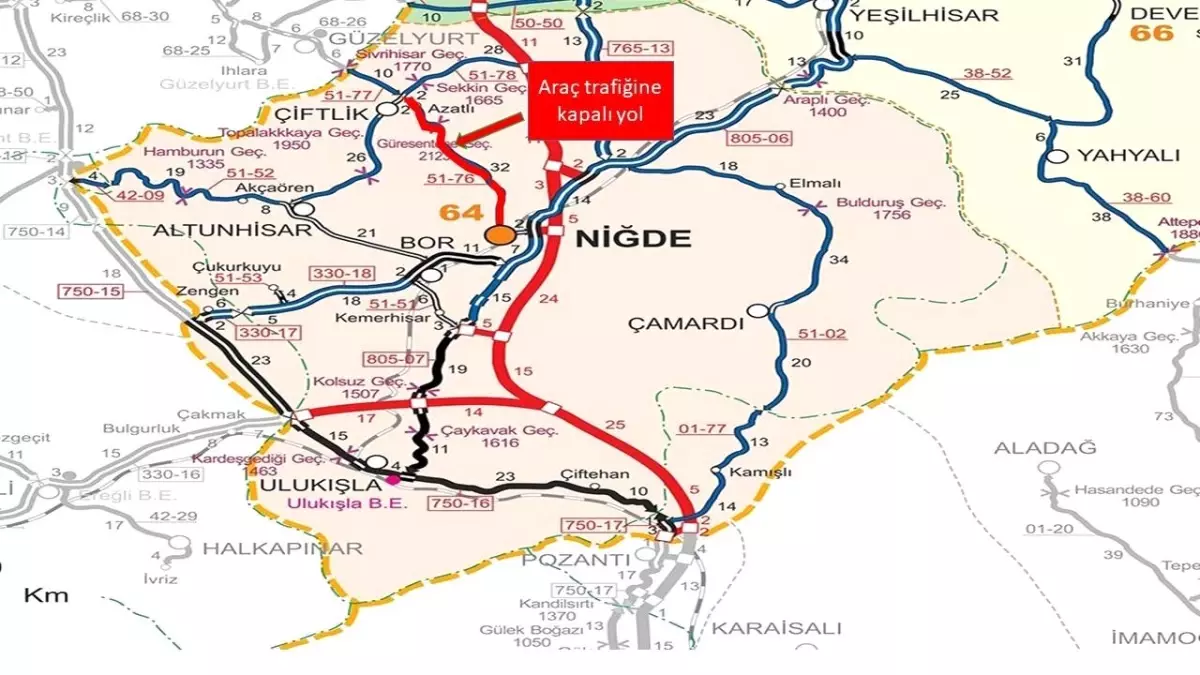 Niğde\'de Yoğun Kar Nedeniyle Yollar Kapandı