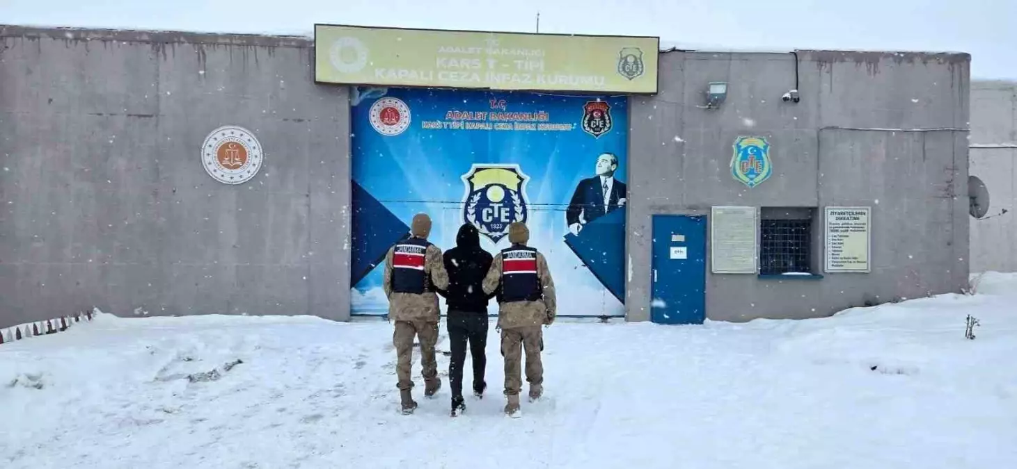 Kars\'ta 3 Aranan Şahıs Yakalandı