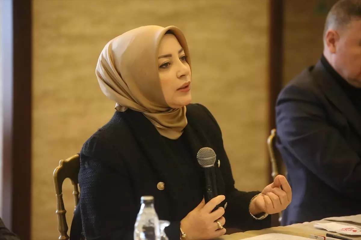 Kadın-Erkek Eşitliği İçin Çalışmalar Devam Ediyor