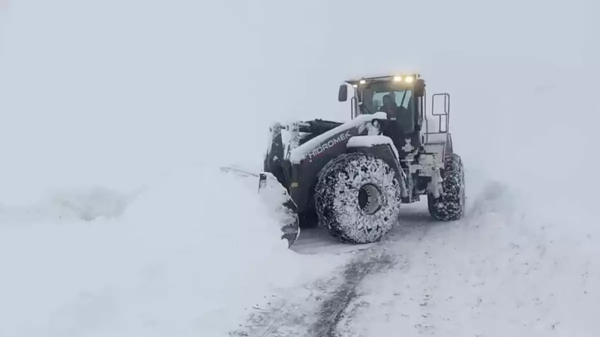 Malatya\'da Karla Mücadele Çalışmaları