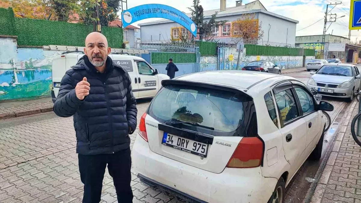 Öğretmene okulun önünde dehşeti yaşattı! Önce yumruk attı sonra ateş etti