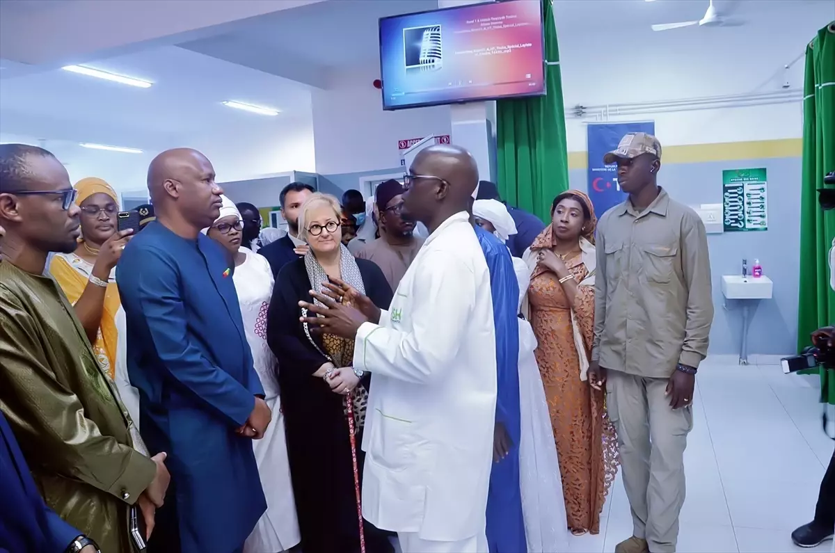 TİKA, Senegal\'de Acil Servis Birimi Donattı