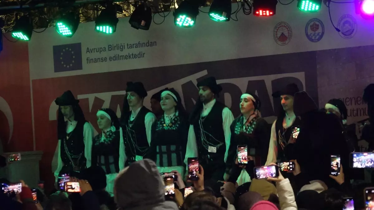 Trabzon\'da Kalandar Şenliği Coşkusu