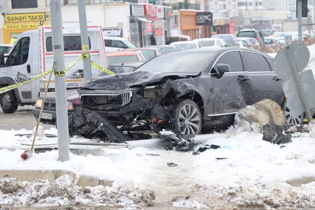 Yozgat\'ta Trafik Kazası: 1 Ölü