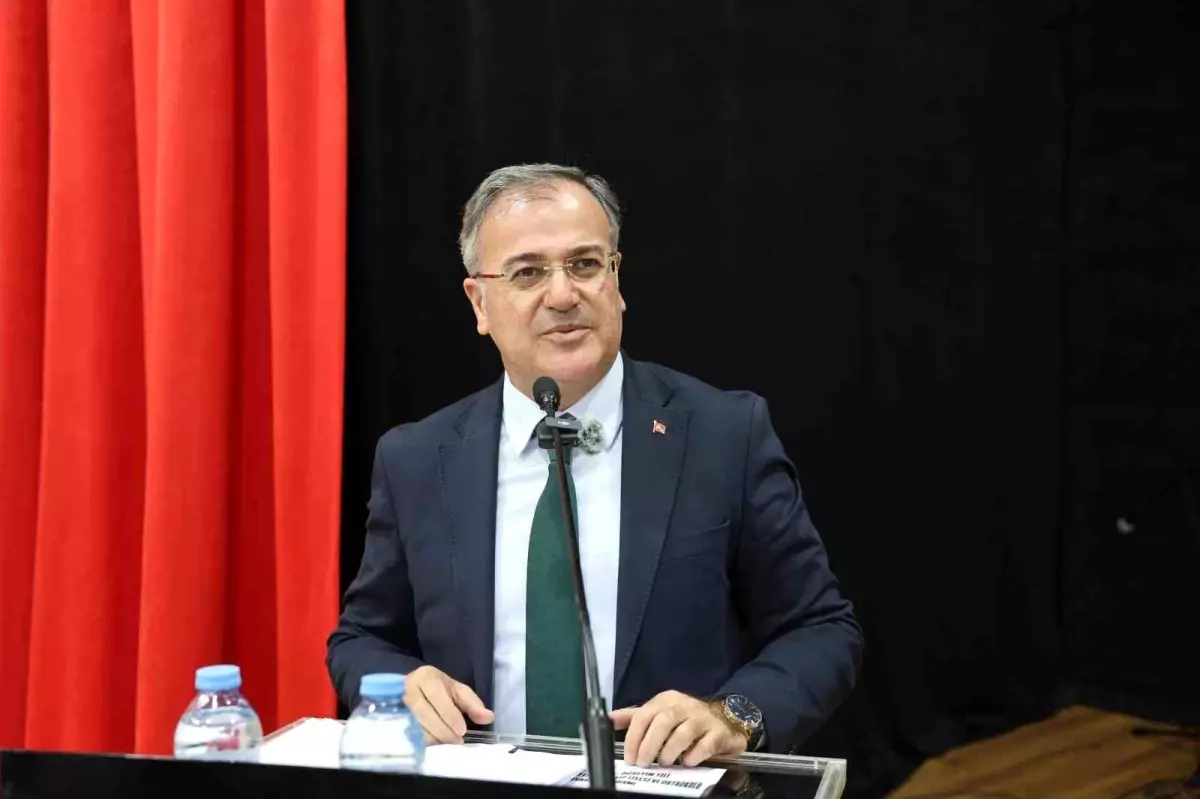 Başkan Özdoğan\'dan öğrencilere yarıyıl tatili müjdesi