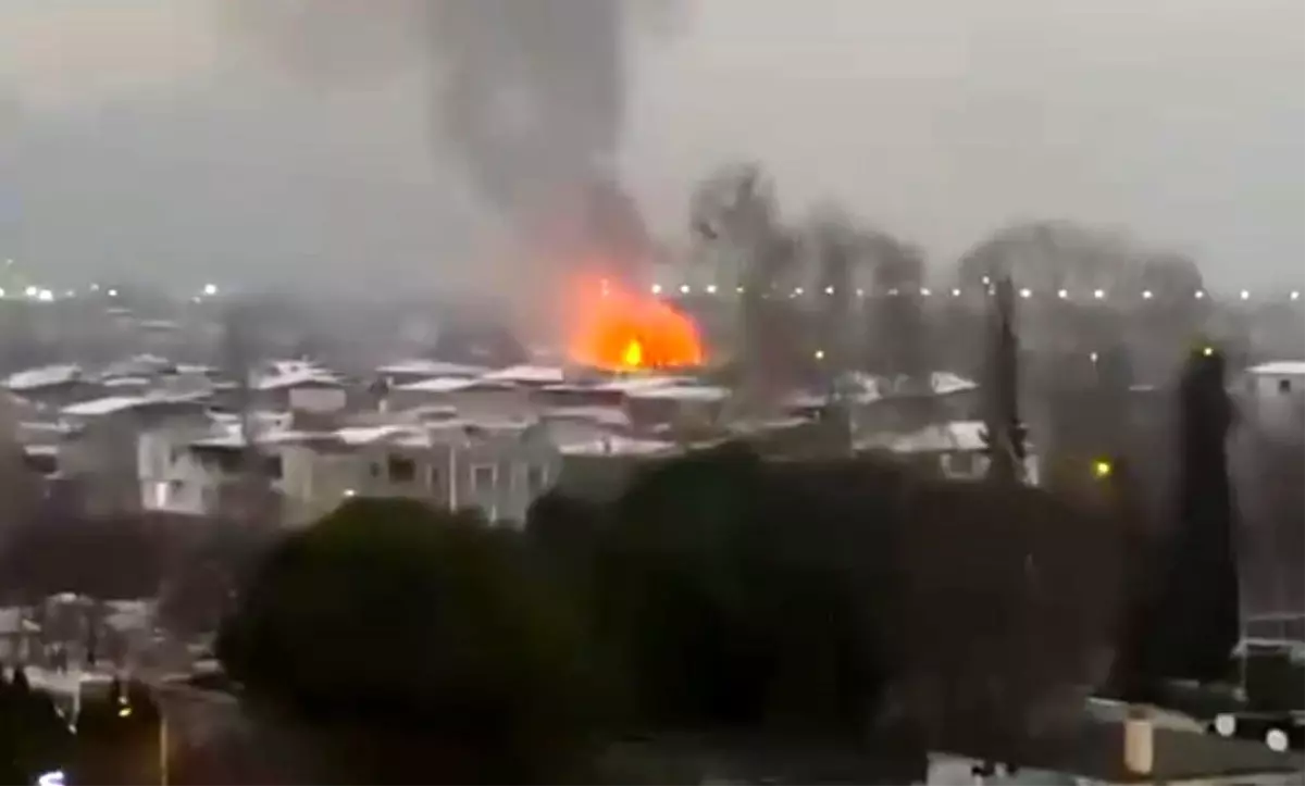 Bursa\'da palet fabrikasında yangın: Söndürme çalışmaları sürüyor