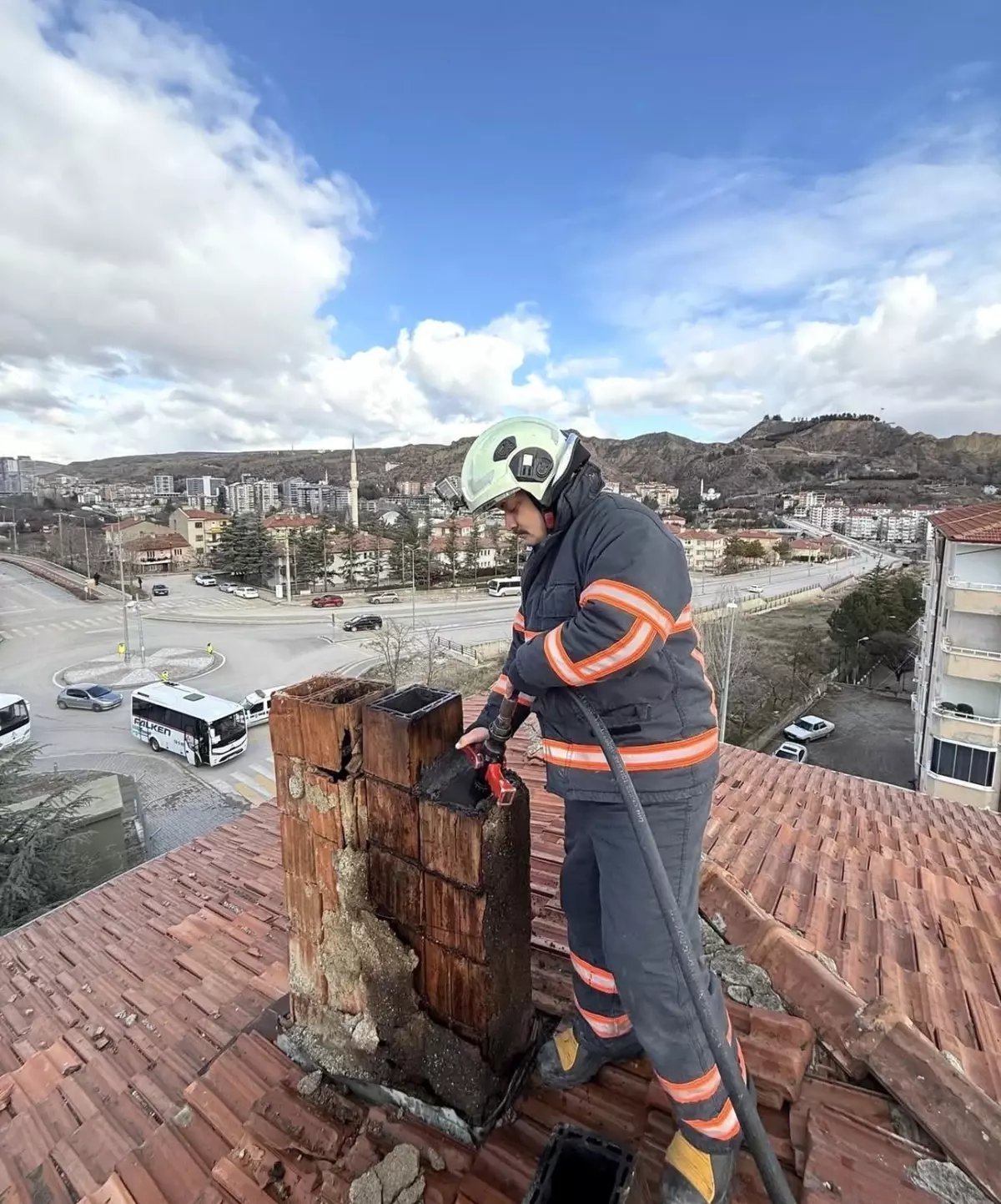 Çankırı\'da Apartman Bacasında Yangın