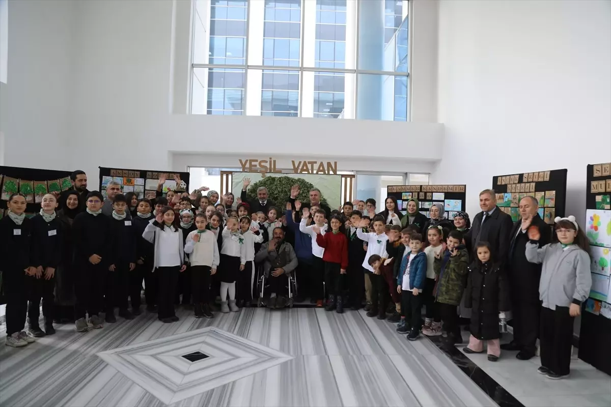 Çubuk\'ta Posta Sanatı Sergisi Açıldı