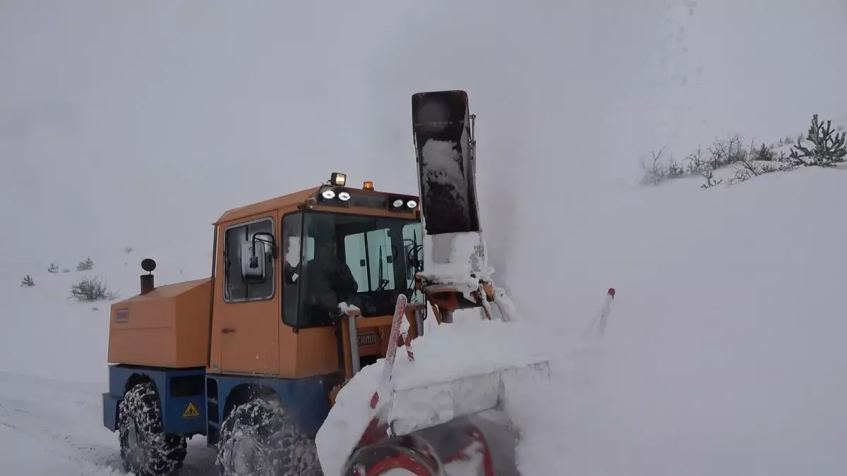Elazığ\'da 113 Köy Yolu Kapandı