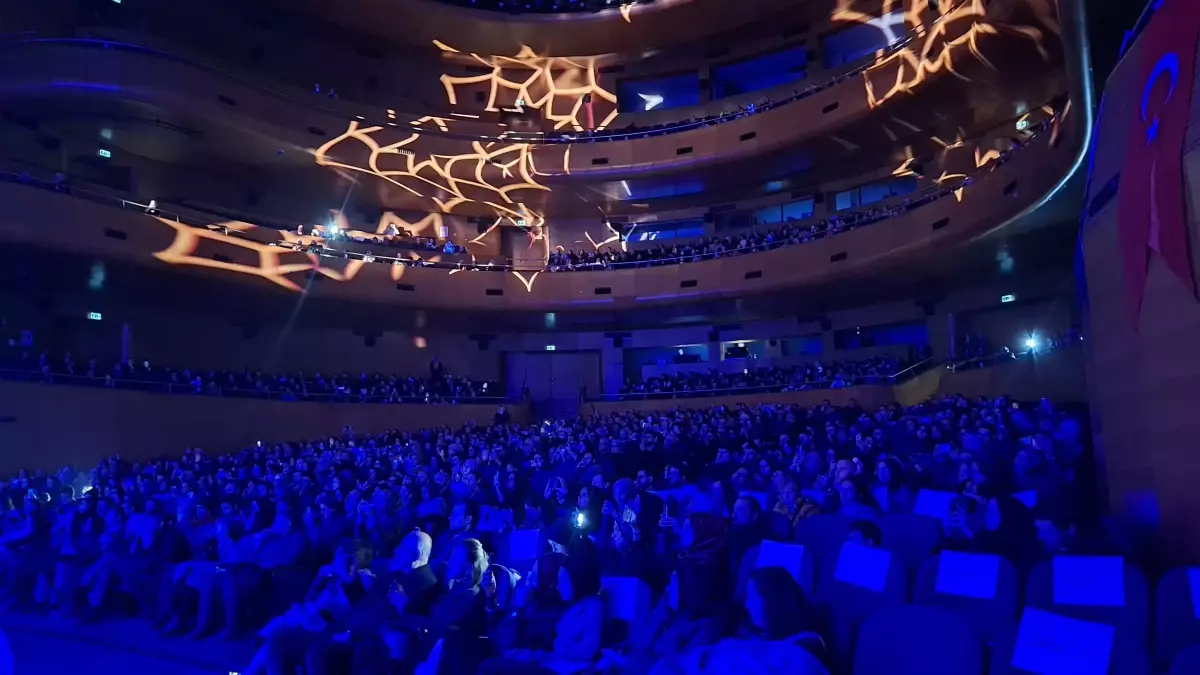 Le Trio Joubran Bursa\'da Sahne Aldı