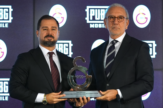 Galatasaray'da sponsorluk geliri hedefi 120 milyon euro