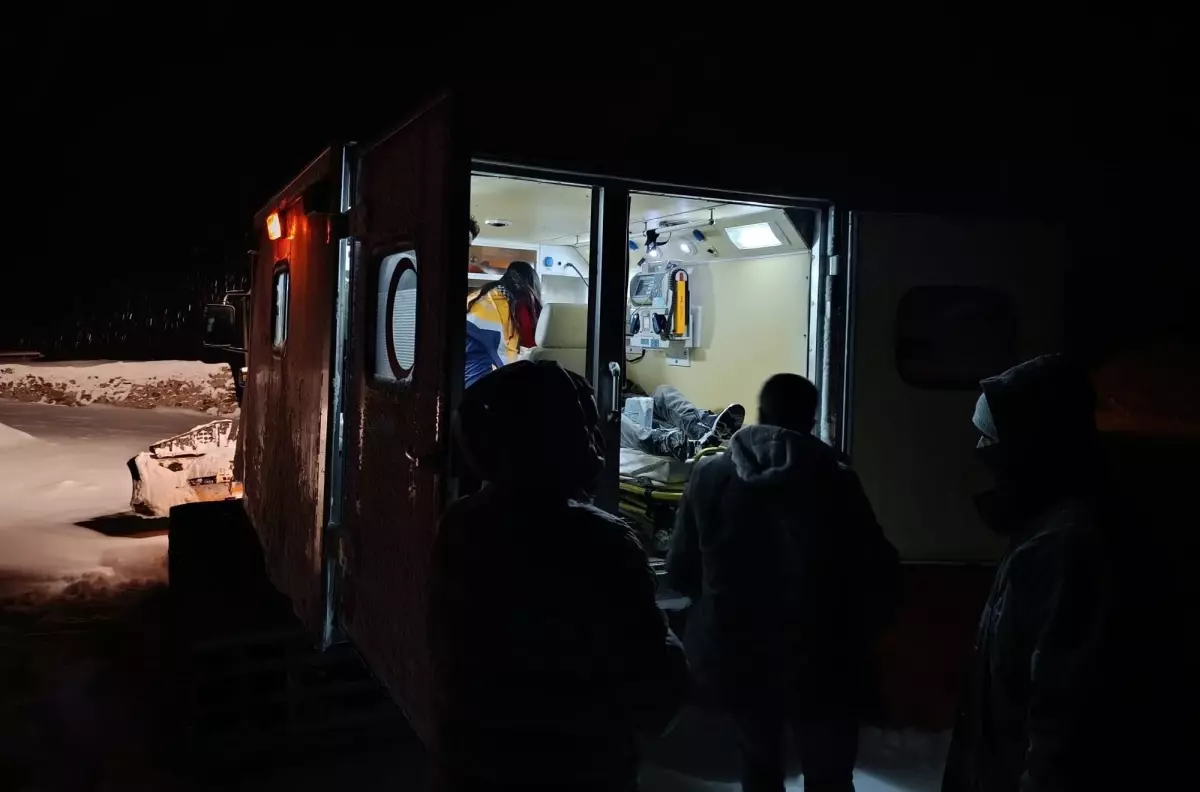 Karla Kaplı Köyde Acil Müdahale
