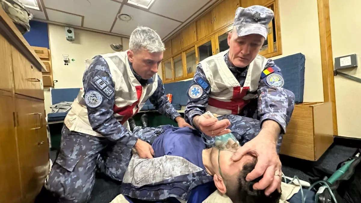 Türk Savaş Gemileri Burgaz\'da