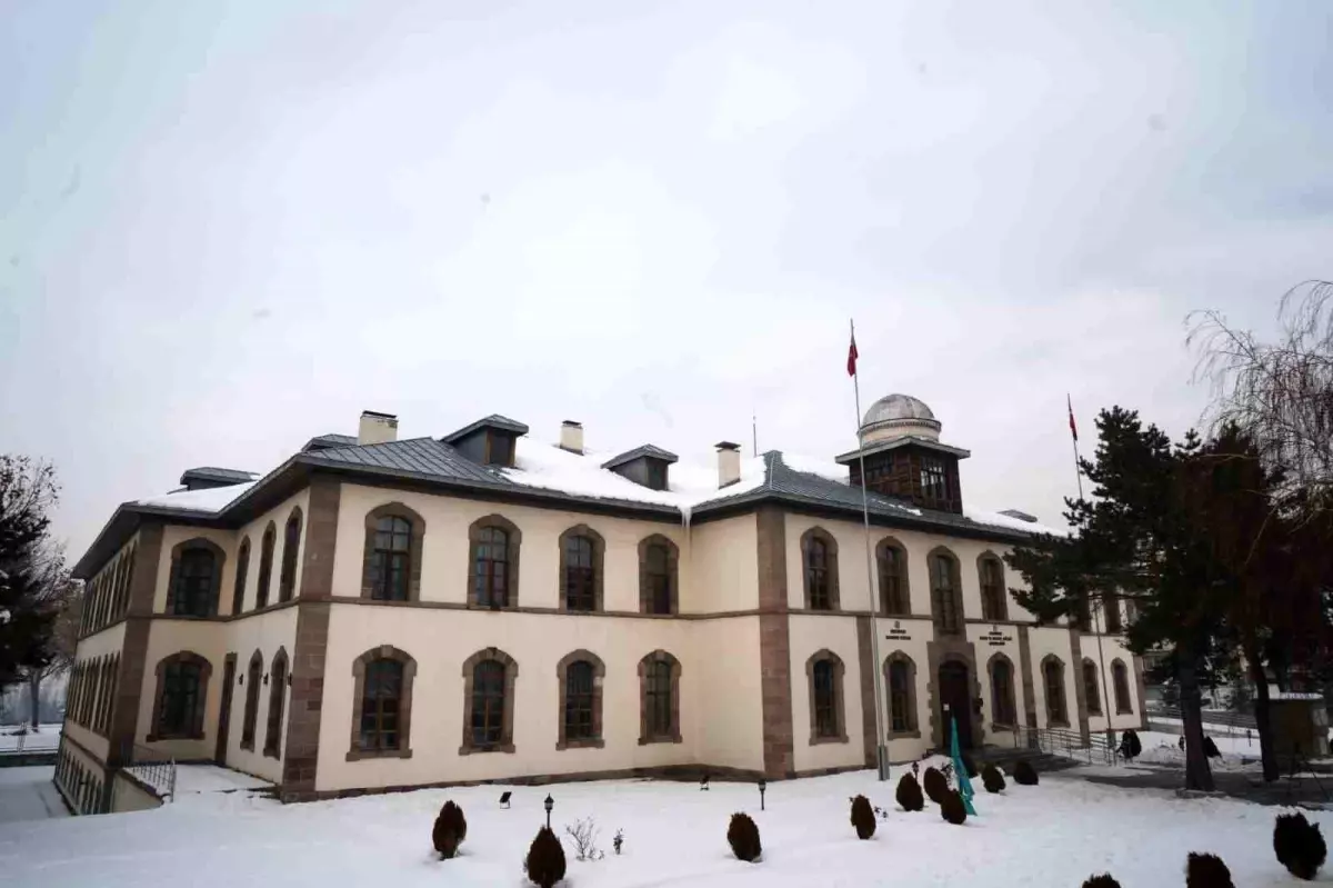 Erzurum Kongre Binası\'nın Korunması Çağrısı