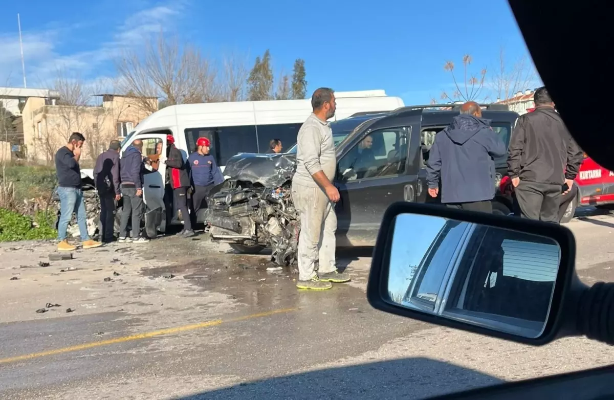 Osmaniye\'de Trafik Kazası: 7 Yaralı